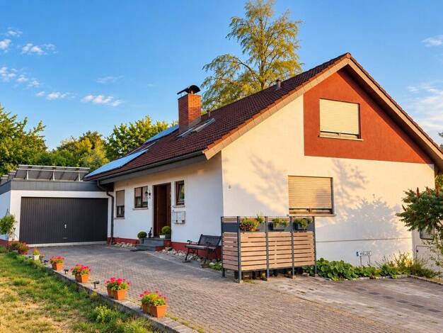 Mehrfamilienhaus zum Kauf 649.000 € 7 Zimmer 195 m² 837 m² Grundstück Holzen Kandern 79400