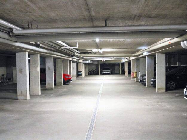 Tiefgaragenstellplatz zum Kauf 59.400 € Egerländer Straße 2 - 10 St. Georgen Bayreuth 95448