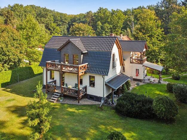 Einfamilienhaus zum Kauf 895.000 € 9 Zimmer 290 m² 10.826 m² Grundstück frei ab sofort Bindow Heidesee 15754