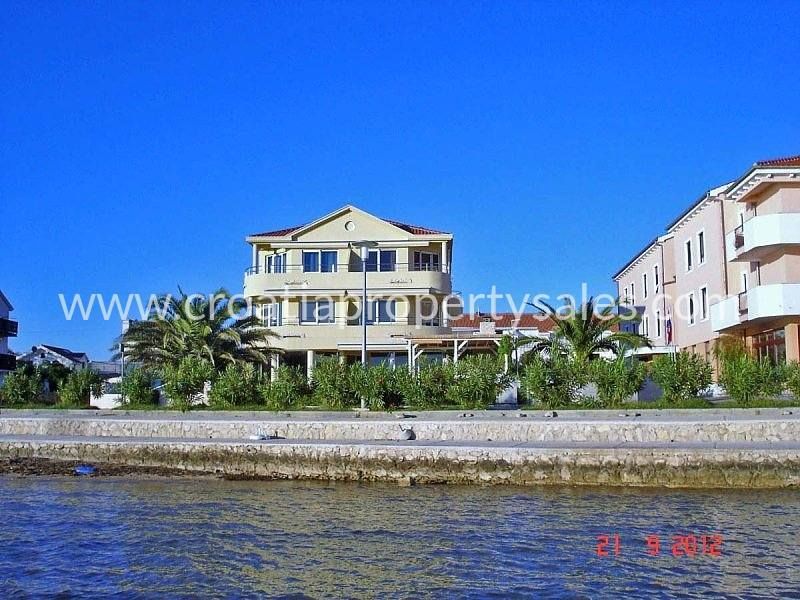 Wohnung zum Kauf 630.000 € 4 Zimmer 213 m²<br/>Wohnfläche Zadar