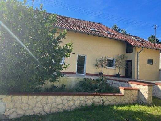 Mehrfamilienhaus zum Kauf 259.000 € 10 Zimmer 300 m² 676 m² Grundstück Biringen Rehlingen-Siersburg 66780