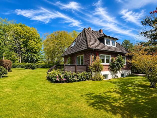Einfamilienhaus zum Kauf 695.000 € 6 Zimmer 110 m² 945 m² Grundstück Wyk auf Föhr 25938