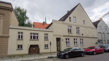 Mehrfamilienhaus zum Kauf 480.000 € 10 Zimmer 165 m² 238 m² Grundstück Altstadt Stralsund 18439