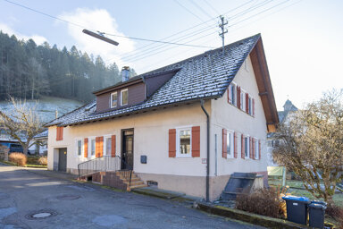 Einfamilienhaus zum Kauf 291.000 € 7,5 Zimmer 160 m² 752 m² Grundstück Rötenbach Alpirsbach / Rötenbach 72275