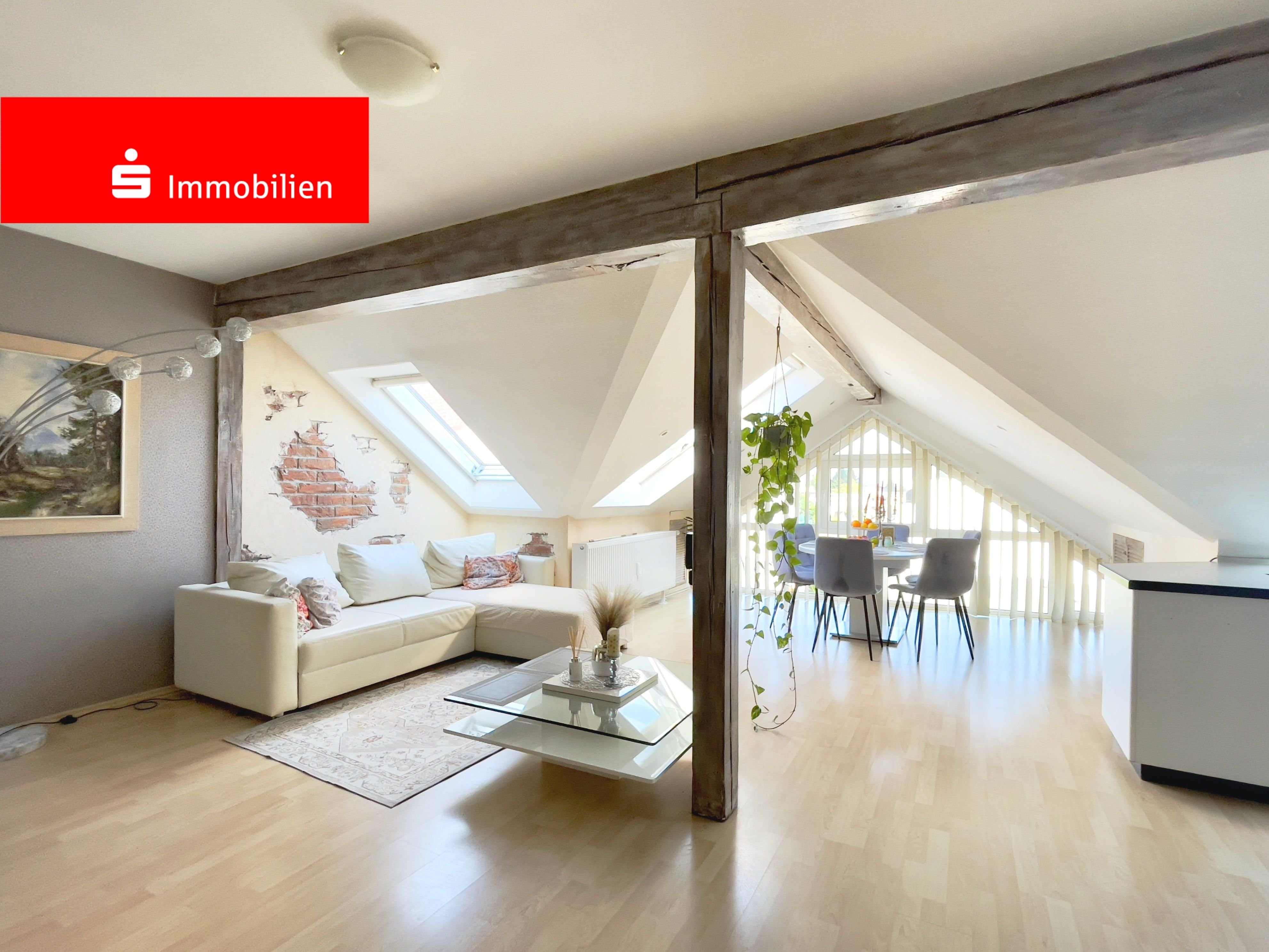 Wohnung zum Kauf 228.000 € 2 Zimmer 74 m²<br/>Wohnfläche 01.12.2024<br/>Verfügbarkeit Nieder-Roden Rodgau 63110