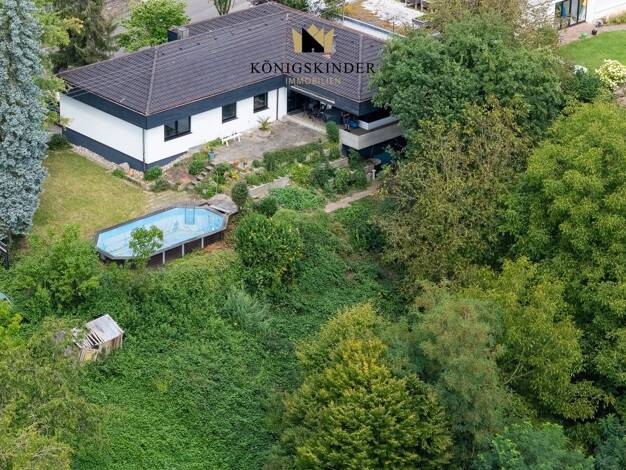 Einfamilienhaus zum Kauf 899.000 € 8,5 Zimmer 282 m² 1.764 m² Grundstück Hussenhofen Schwäbisch Gmünd 73527
