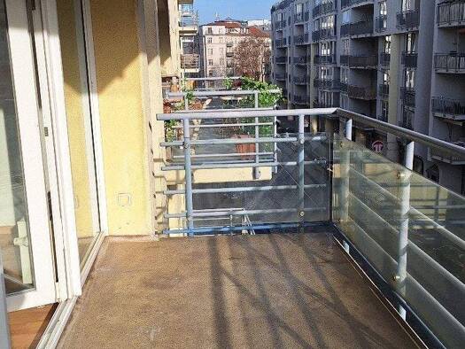 Studio zur Miete 451 € 1 Zimmer 56 m² 3. Geschoss frei ab sofort Lutherstraße 18 Neustadt-Neuschönefeld Leipzig 04315