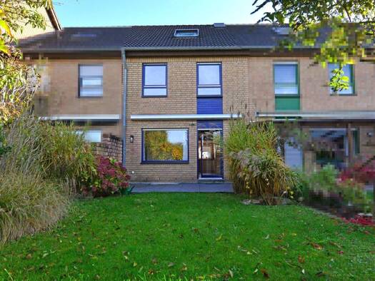 Reihenmittelhaus zur Miete 1.650 € 5 Zimmer 124 m² 198 m² Grundstück frei ab 01.03.2026 Hennef 53773