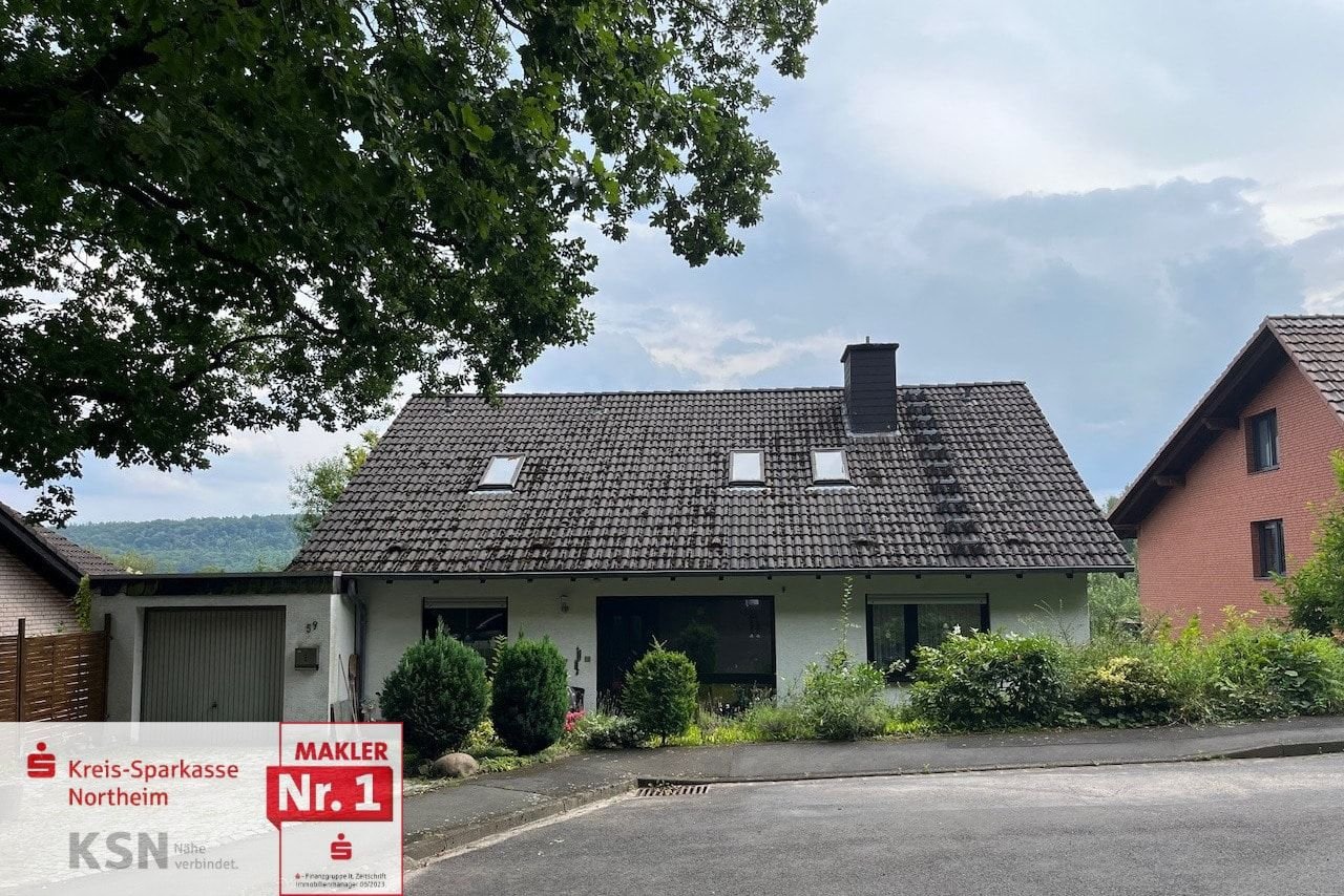 Mehrfamilienhaus zum Kauf 399.000 € 10 Zimmer 296,1 m²<br/>Wohnfläche 976 m²<br/>Grundstück Hardegsen Hardegsen 37181