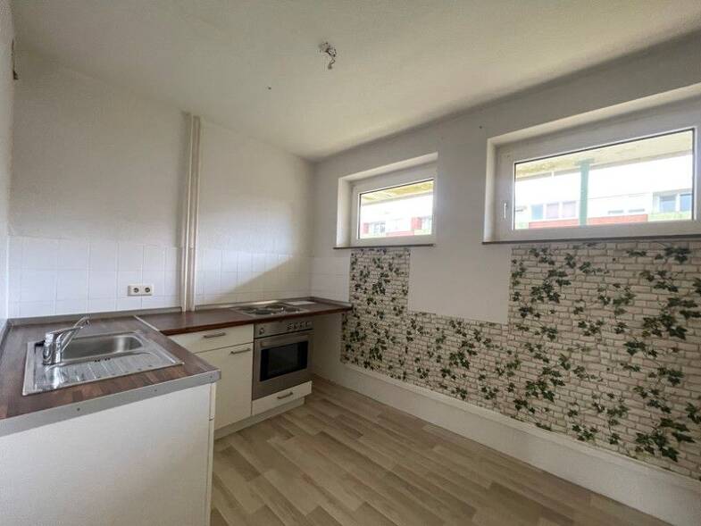 Wohnung zur Miete 460 € 2,5 Zimmer 71,2 m² 1. Geschoss frei ab 01.07.2025 Solterbeerenhof 11 Gallbergschule Schleswig 24837