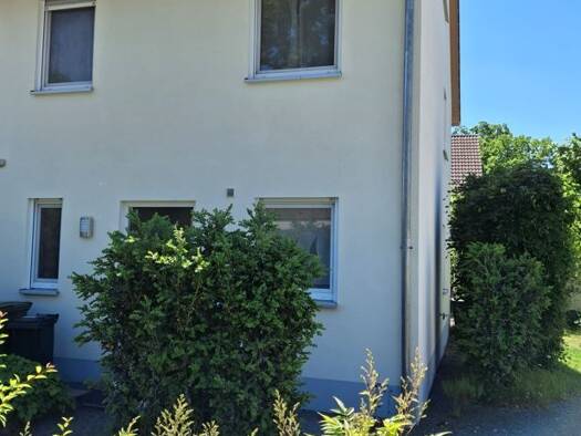 Doppelhaushälfte zur Miete 1.900 € 5 Zimmer 128 m² 286 m² Grundstück frei ab 01.09.2026 Buckenhof 91054