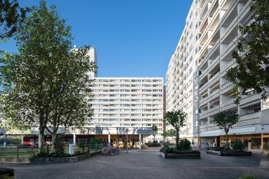 Wohnung zur Miete 770 € 2 Zimmer 84 m² 8. Geschoss frei ab 01.06.2025 Angerburger Allee 53 Westend Berlin 14055