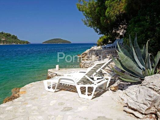Einfamilienhaus zum Kauf 2.500.000 € 14 Zimmer 612 m² Korčula Korčula 20260