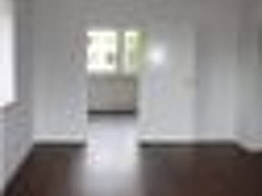 Wohnung zur Miete 370 € 3 Zimmer 57,6 m² Geschoss 2/5 frei ab sofort Robert-Koch-Straße 41 Oberlungwitz 09353