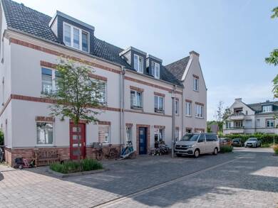 Reihenmittelhaus zur Miete 2.224 € 5 Zimmer 153,4 m² 60 m² Grundstück frei ab 01.10.2025 Berlin 12683