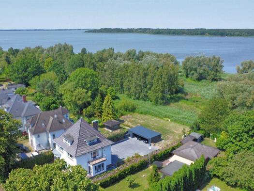 Villa zur Miete 3.500 € 7 Zimmer 246 m² 1.667 m² Grundstück Ribnitz Ribnitz-Damgarten 18311
