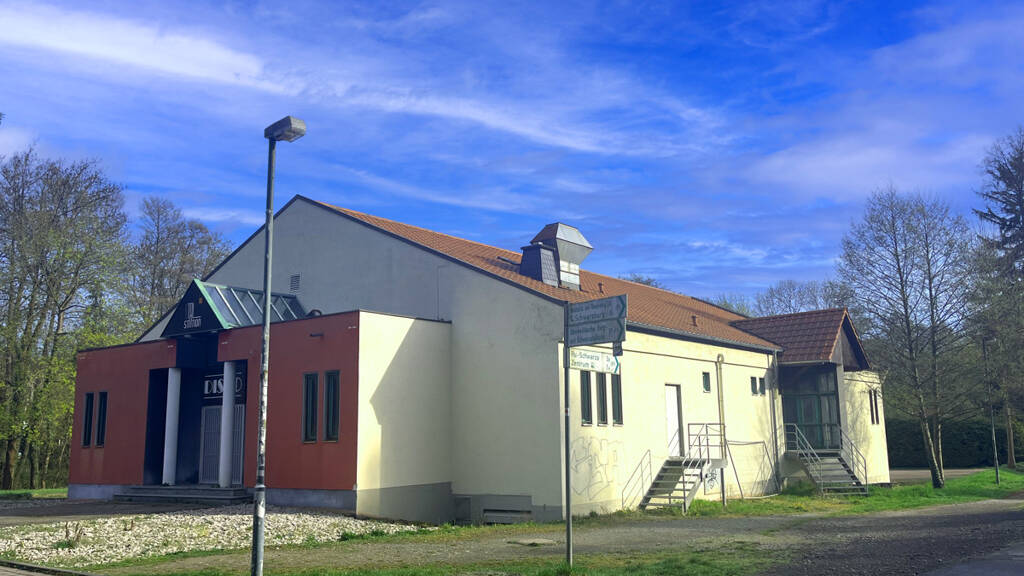 Club/Discothek zum Kauf 330.000 € 2.000 m² Grundstück Bad Blankenburg 07422