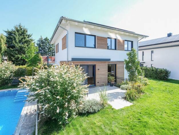 Einfamilienhaus zum Kauf 1.050.000 € 5 Zimmer 150 m² 520 m² Grundstück Alt-Hohenschönhausen Lichtenberg 13053