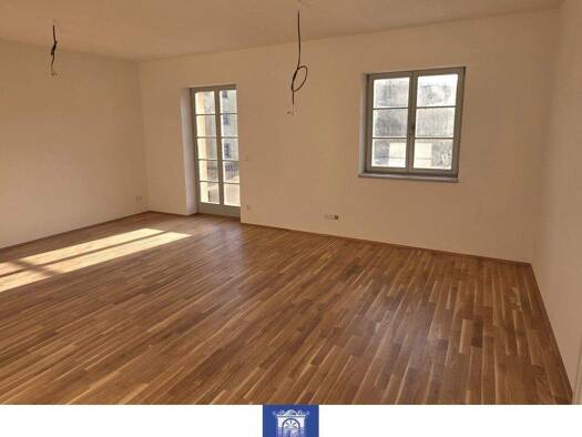 Wohnung zur Miete 995 € 3 Zimmer 91,1 m² frei ab 01.05.2026 Pirna 01796