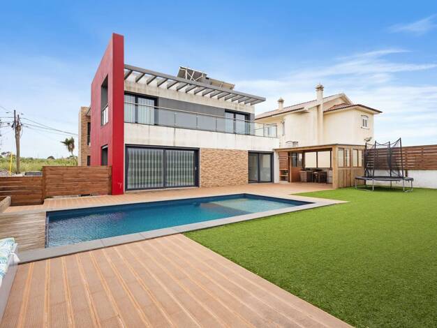 Villa zum Kauf provisionsfrei 980.000 € 6 Zimmer 263 m² 750 m² Grundstück frei ab sofort Estrada dos Remédios 102 Peniche 2520-641