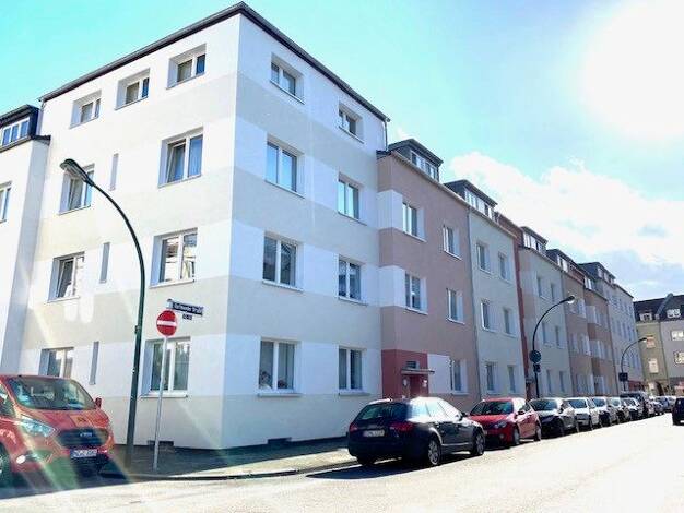 Wohnung zur Miete 932 € 3 Zimmer 73,8 m² frei ab 26.08.2025 Dortmunder Straße 106 Rath Düsseldorf 40472