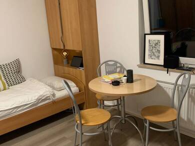 Studio zur Miete 450 € 18 m² EG frei ab 01.09.2025 Katholischer Kirchenplatz 4 Innenstadt Erlangen 91054