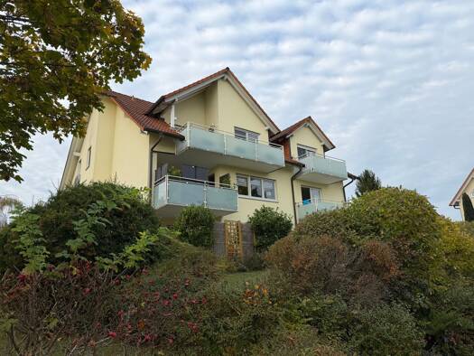 Wohnung zum Kauf 229.000 € 3 Zimmer 83 m² Geschoss 2/2 frei ab 15.01.2027 Kirchstück 7 Waldsachsen Rödental 96472