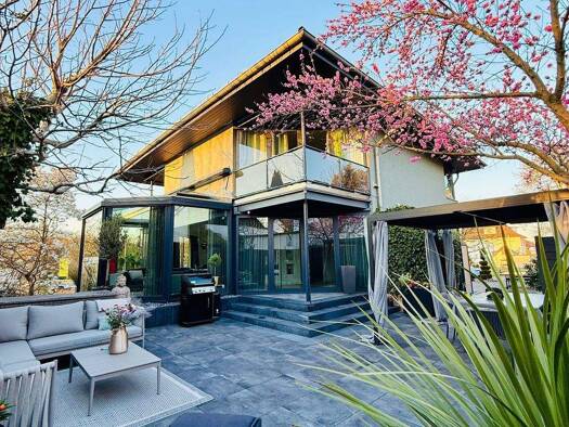 Villa zum Kauf provisionsfrei 895.000 € 5 Zimmer 210 m² 940 m² Grundstück frei ab sofort Innenstadt Bad Oeynhausen 32545