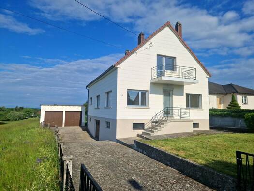 Einfamilienhaus zum Kauf 220.000 € 2,5 Zimmer 118 m² 708 m² Grundstück frei ab sofort Sarreinsming 57905