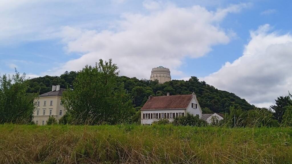 Wohnung zur Miete - Erstbezug 1.220 € 4 Zimmer 102,5 m² 2. Geschoss frei ab sofort Alleestraße 27 a Kelheim 93309