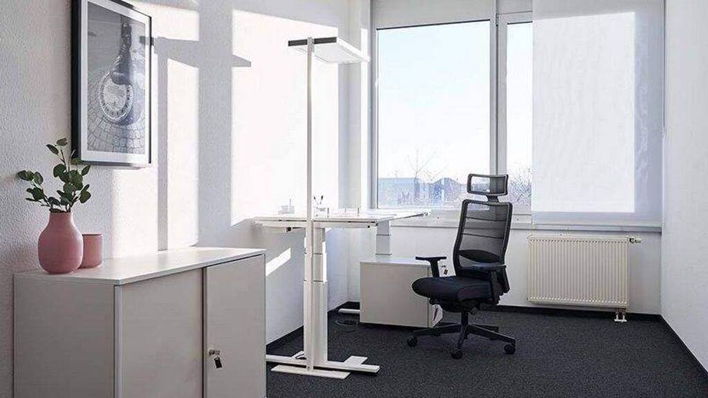 Bürofläche zur Miete provisionsfrei 890 € 38 m² Bürofläche Austraße Neustadt Neustadt bei Coburg 96465