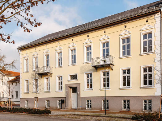 Wohn- und Geschäftshaus zum Kauf als Kapitalanlage geeignet 700.000 € 7 Zimmer 763 m² 629 m² Grundstück Schwedt 16303