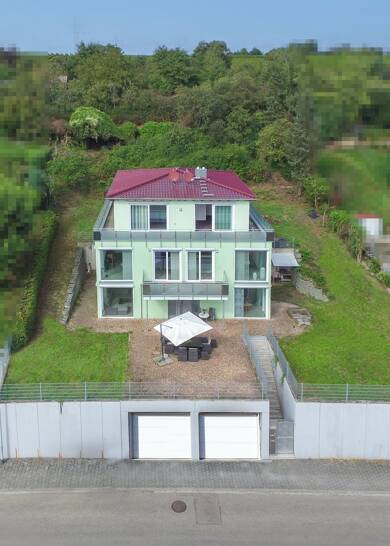 Haus zum Kauf 1.430.000 € 8 Zimmer 402 m² 1.606 m² Grundstück Schwaigernerstraße 48 Nordheim Nordheim 74226