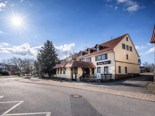 Restaurant zur Miete provisionsfrei 1.200 € 293,4 m² Gastrofläche Bachstraße 7 Tuningen 78609
