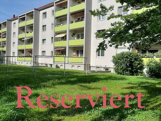 Wohnung zum Kauf 90.000 € 3 Zimmer 61,9 m² Pirna Pirna 01796