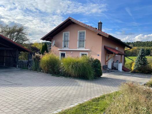 Einfamilienhaus zur Miete 1.450 € 5,5 Zimmer 140 m² frei ab 01.04.2026 Zeiling Taufkirchen 84574