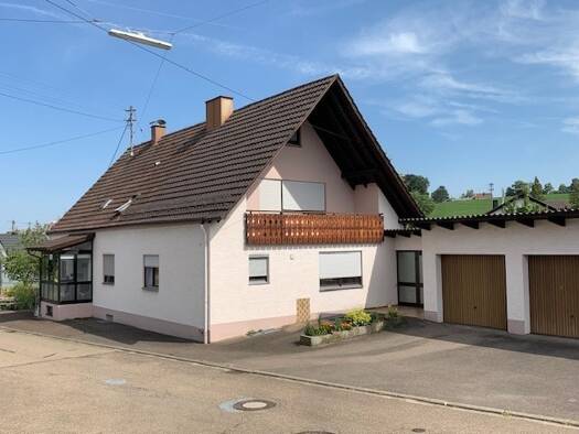 Einfamilienhaus zum Kauf 335.000 € 7 Zimmer 154 m² 974 m² Grundstück Weisingen Holzheim 89438