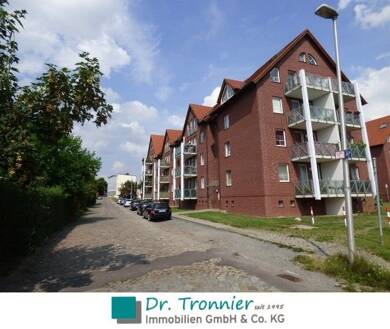 Wohnung zur Miete 393 € 2 Zimmer 56,2 m² EG frei ab sofort Schreberstraße 13 Alt Ottersleben Magdeburg 39116