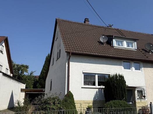 Doppelhaushälfte zum Kauf 330.000 € 4,5 Zimmer 125 m² 376 m² Grundstück Ilsfeld Ilsfeld 74360