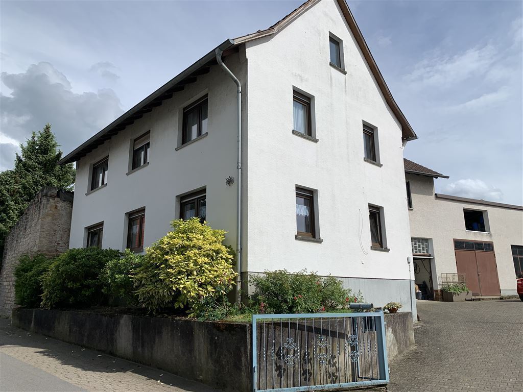 Wohnung zum Kauf 259.000 € 4 Zimmer 111 m²<br/>Wohnfläche ab sofort<br/>Verfügbarkeit Lützelsachsen Weinheim 69469