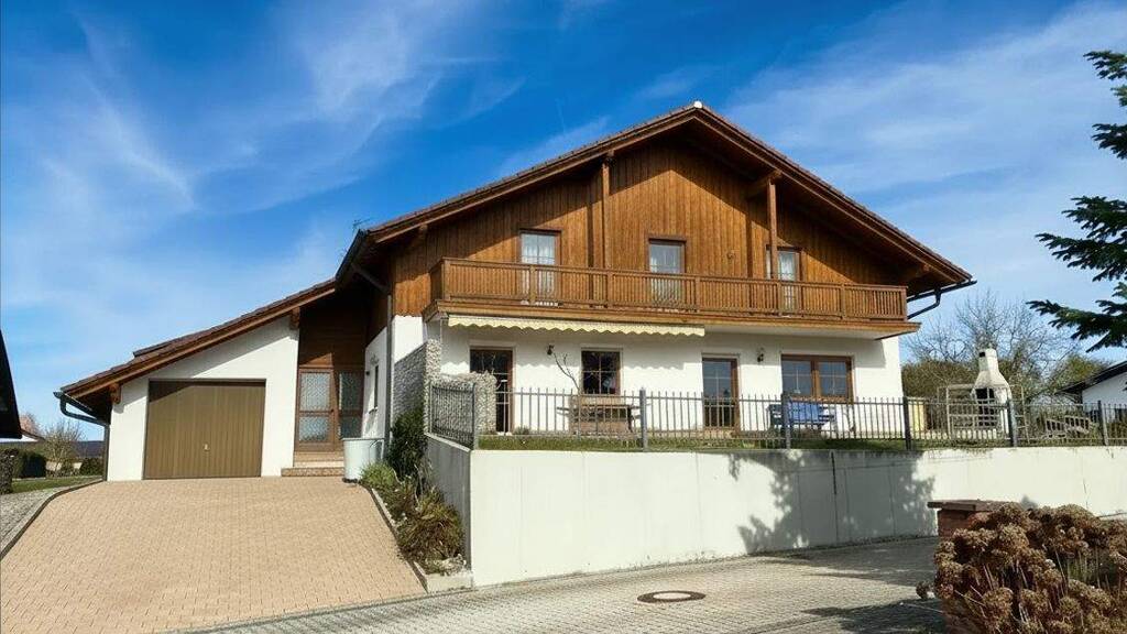 Haus zum Kauf 439.000 € 7 Zimmer 164 m² 900 m² Grundstück frei ab sofort Diepoltskirchen Falkenberg 84326