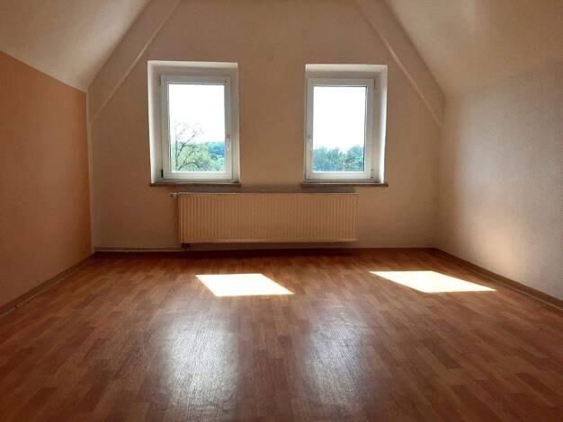 Wohnung zur Miete 270 € 3 Zimmer 54 m² 2. Geschoss Streitwald Frohburg OT Kohren-Salis 04654