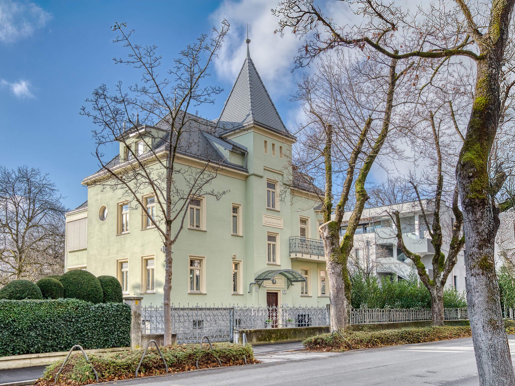 Einfamilienhaus zum Kauf 5.500.000 € 15 Zimmer 630 m²<br/>Wohnfläche 947 m²<br/>Grundstück Innsbruck Innsbruck 6020