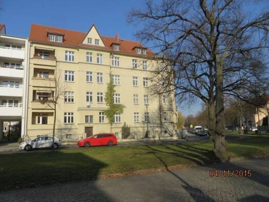 Wohnung zur Miete 365 € 2 Zimmer 69,9 m² 3 Geschosse frei ab 01.11.2026 Goethestraße 33 a Südstadt Görlitz 02826