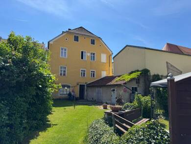 Mehrfamilienhaus zum Kauf provisionsfrei 625.000 € 12 Zimmer 477 m² 780 m² Grundstück Marktstraße 24 Beratzhausen Beratzhausen 93176