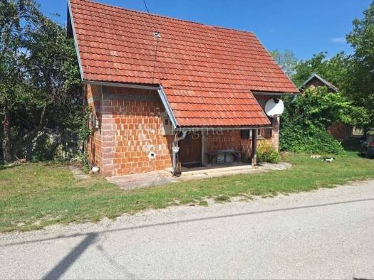 Einfamilienhaus zum Kauf 35.000 € 2 Zimmer 50 m² Kestenovac, Donji Lapac Donji Lapac 53250