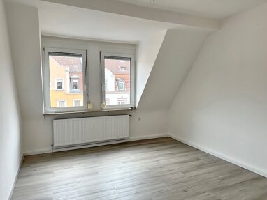 Wohnung zur Miete 670 € 3 Zimmer 70 m² 4. Geschoss frei ab sofort Kriemhildstr. 24 Glockenhof Nürnberg 90461