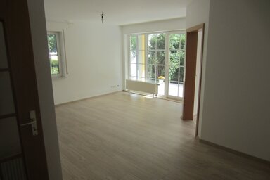 Terrassenwohnung zur Miete 710 € 3,5 Zimmer 72,2 m² EG frei ab 01.10.2024 Emmerichstr. Westend Kassel 34119