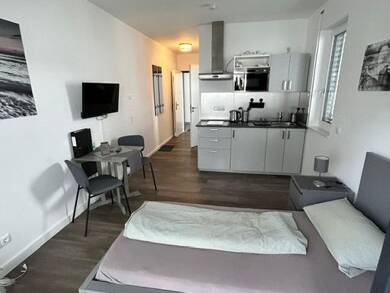 Wohnung zur Miete Wohnen auf Zeit 1.150 € 1 Zimmer 25 m² frei ab 01.08.2025 Wesseling 50389