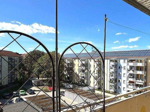 Wohnung zum Kauf 204.000 € 2 Zimmer 60 m² 4. Geschoss Pillenreuther Straße 120 Hummelstein Nürnberg 90459